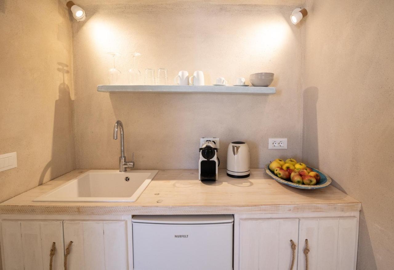 Oia'S Cellars Apartment Exterior photo